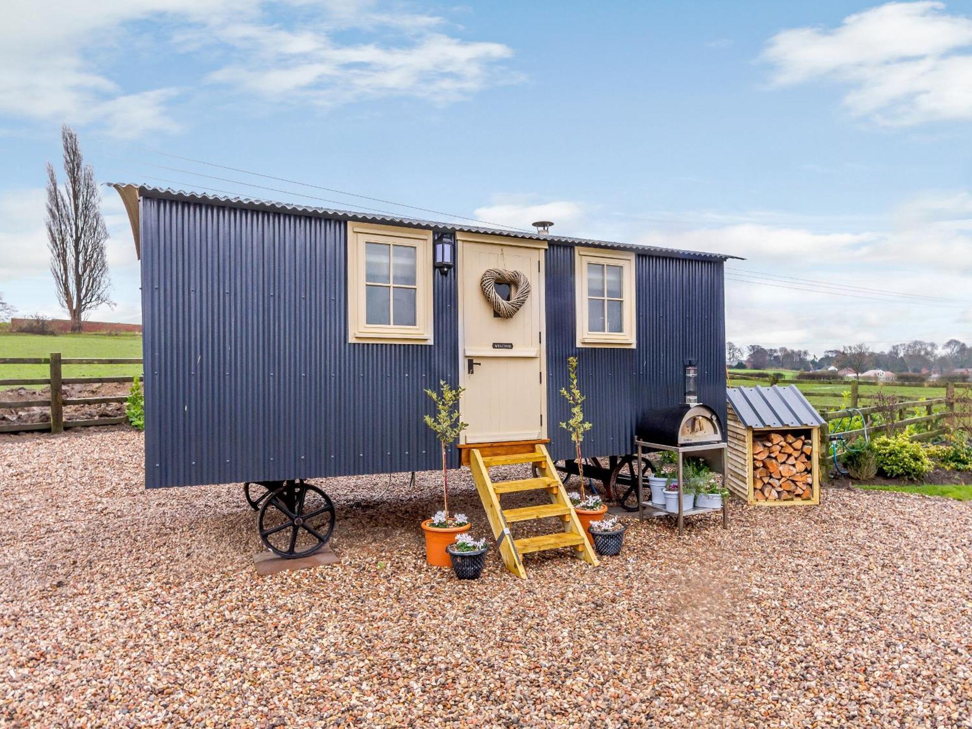 The Lambing Shed Villa Ryhill Buitenkant foto