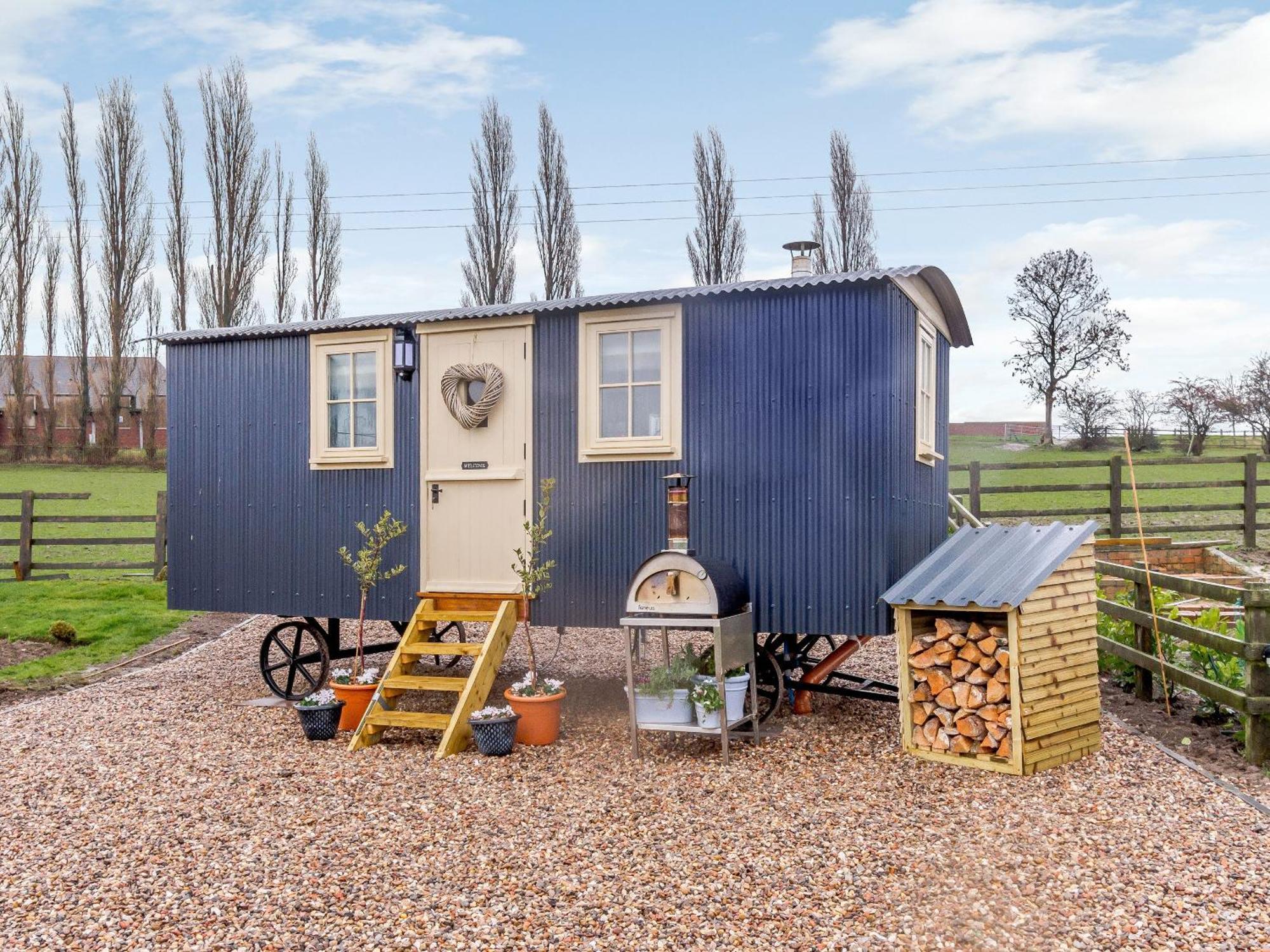 The Lambing Shed Villa Ryhill Buitenkant foto